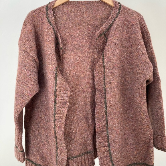 Hand Knit | Cardigan - Picture 2 of 5